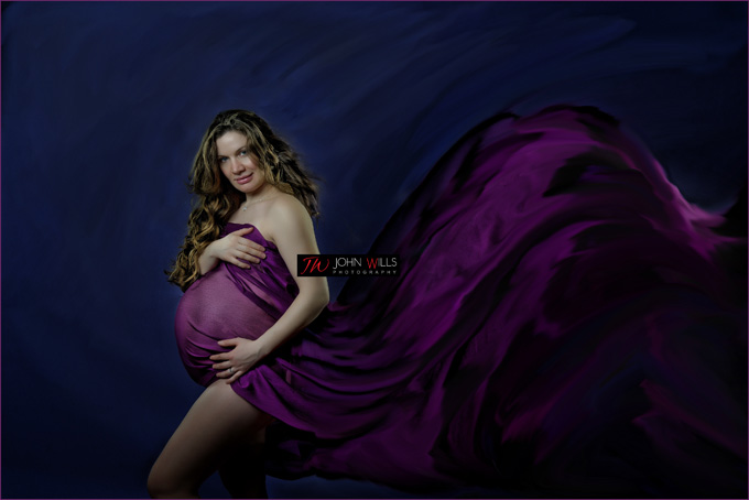 Maternity Photographers in Guelph